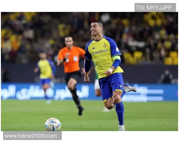 全球最炙手可热的足球明星排行榜与精彩瞬间回顾