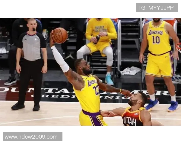 南京篮球队与上海篮球队赛后分析个人能力的深度对比与启示