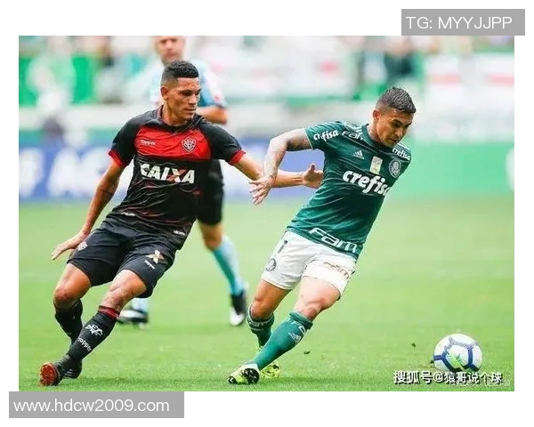 吴敏独家解析足球技巧与战术分享,助你提升球场表现与理解 吴敏独家解析足球技巧与战术分享,助你提升球场表现与理解