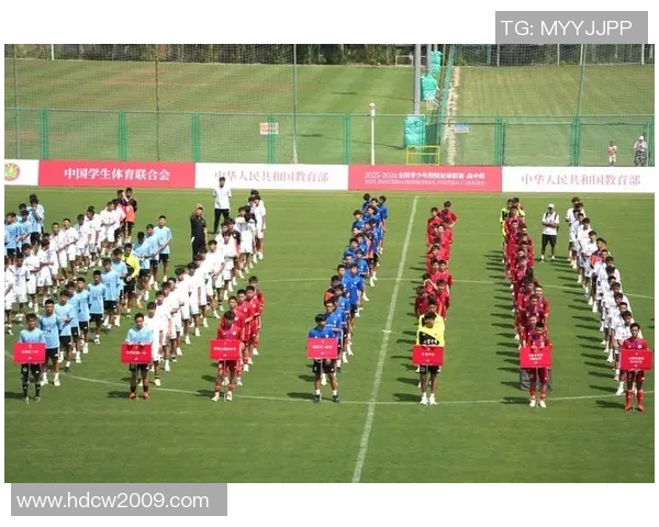 校园足球推广新策略助力青少年全面发展与健康成长的探索与实践